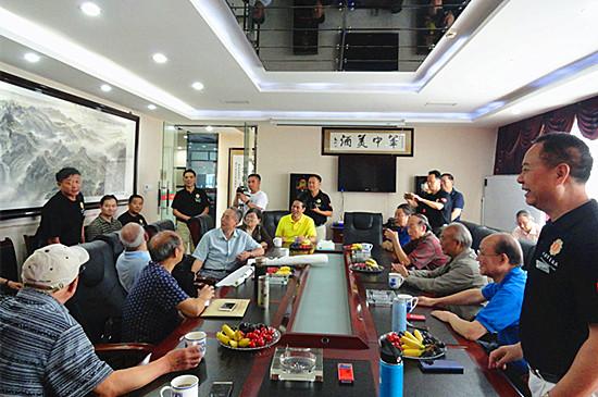 疆场真英雄商场亦豪杰 复转军人创业将军挂心间