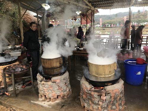 江西上饶：“过年”啦！
