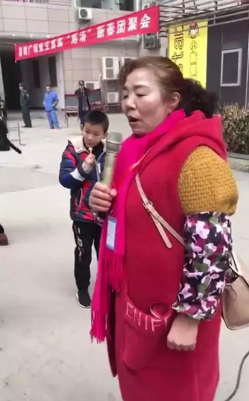 凯里嘉瑞广场小区举办首届“庖汤”新春团聚会